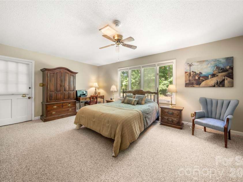 3426 Driftwood Drive, Gastonia, NC 28056.  MLS# CAR4378583, YatesRealty ID 36071. Primary bedroom