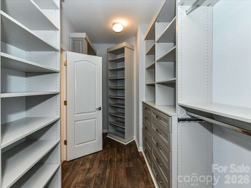15738 Reynolds Drive, Indian Land, SC 29707.  MLS# CAR4377372, YatesRealty ID 36072. Primary Closet