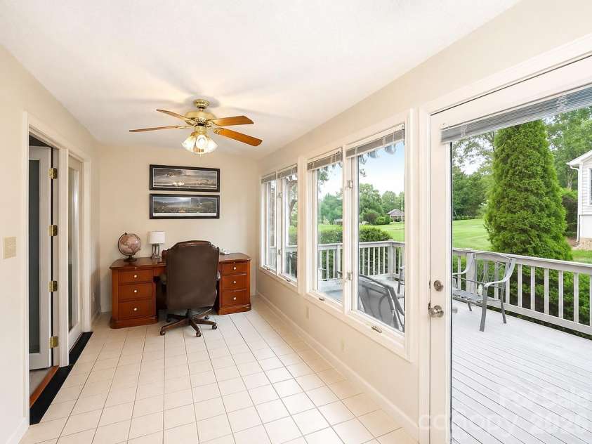 3675 Rock Bridge Drive, Conover, NC 28613.  MLS# CAR4392922, YatesRealty ID 36073. 