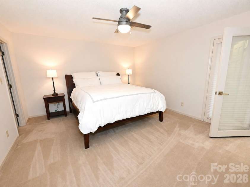 3675 Rock Bridge Drive, Conover, NC 28613.  MLS# CAR4392922, YatesRealty ID 36073. 