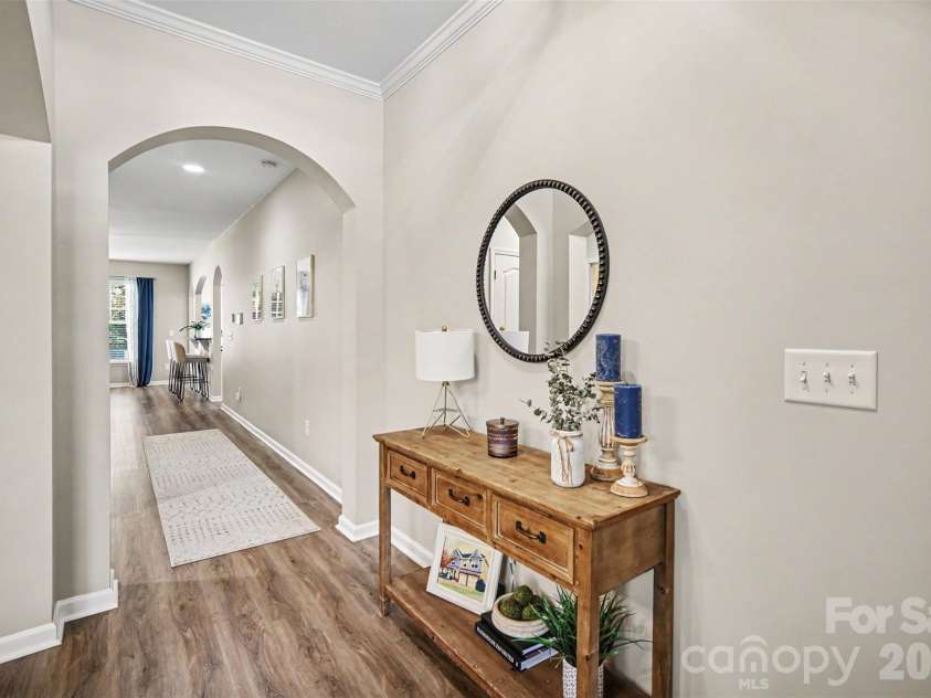 11319 Scottsman Trace Drive, Charlotte, NC 28273.  MLS# CAR4396344, YatesRealty ID 36075. 