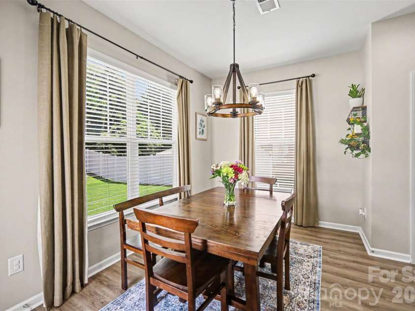 11319 Scottsman Trace Drive, Charlotte, NC 28273.  MLS# CAR4396344, YatesRealty ID 36075. 
