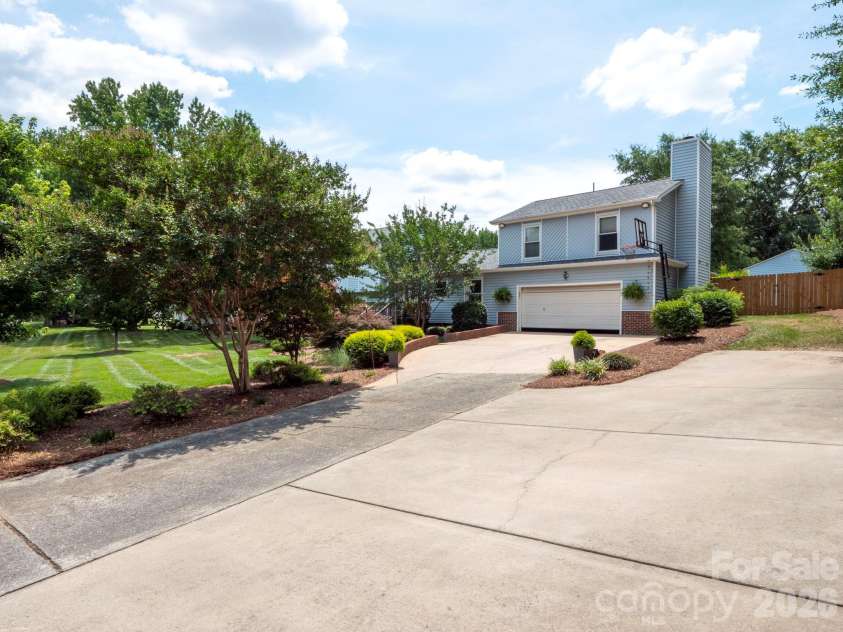 1641 Brook Drive, Fort Mill, SC 29708.  MLS# CAR4396674, YatesRealty ID 36077. 