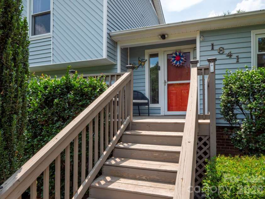 1641 Brook Drive, Fort Mill, SC 29708.  MLS# CAR4396674, YatesRealty ID 36077. 