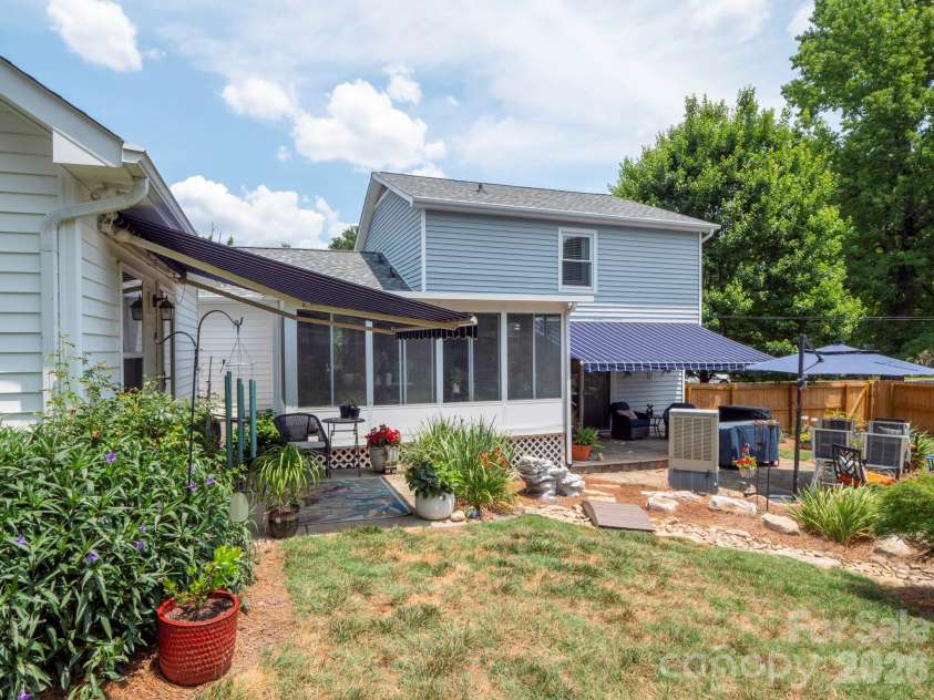 1641 Brook Drive, Fort Mill, SC 29708.  MLS# CAR4396674, YatesRealty ID 36077. 