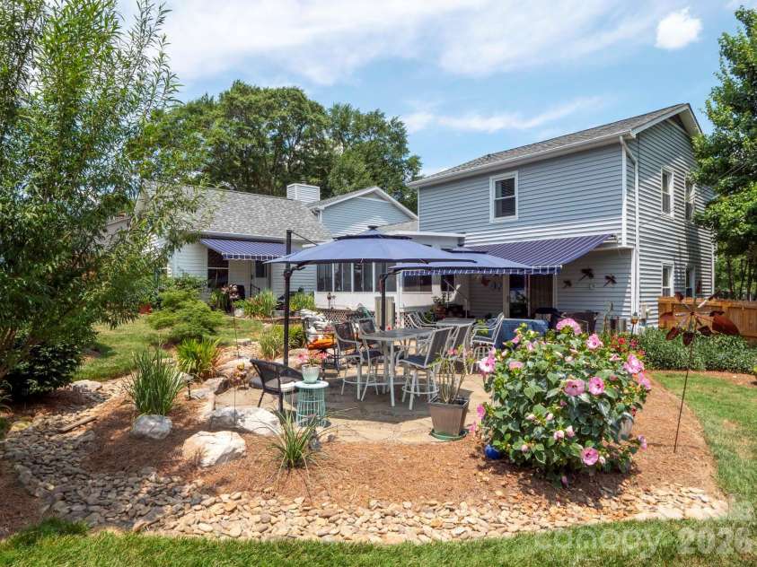 1641 Brook Drive, Fort Mill, SC 29708.  MLS# CAR4396674, YatesRealty ID 36077. 