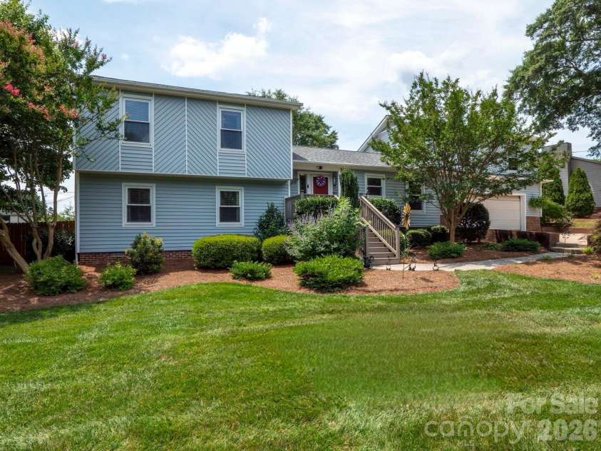 1641 Brook Drive, Fort Mill, SC 29708.  MLS# CAR4396674, YatesRealty ID 36077. 