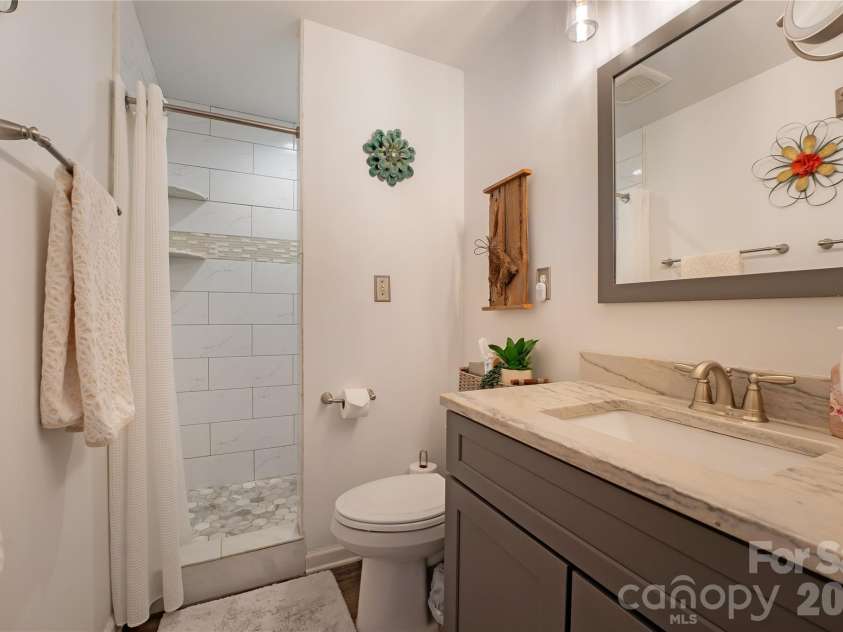 1641 Brook Drive, Fort Mill, SC 29708.  MLS# CAR4396674, YatesRealty ID 36077. 
