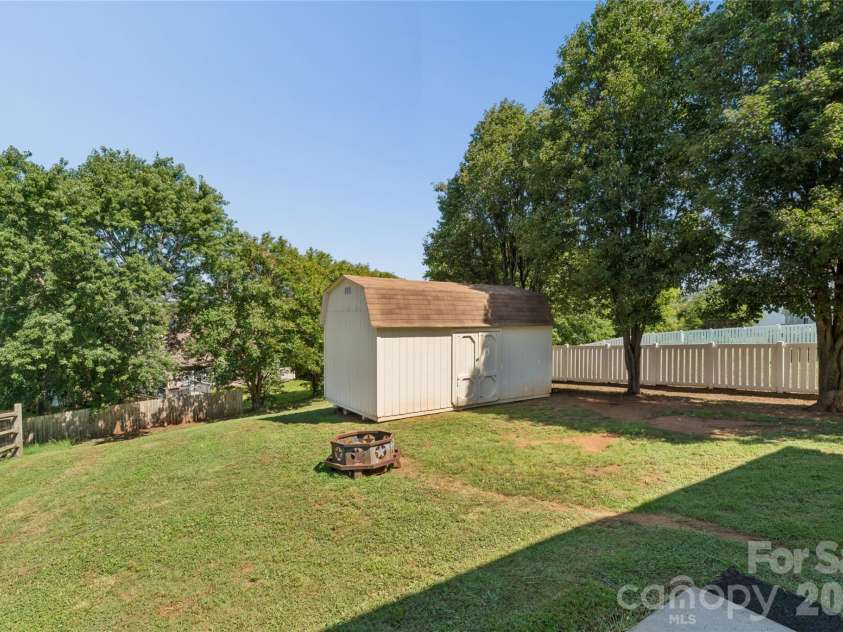 4831 Turnridge Court, Concord, NC 28027.  MLS# CAR4396977, YatesRealty ID 36078. 10X14 storage unit included