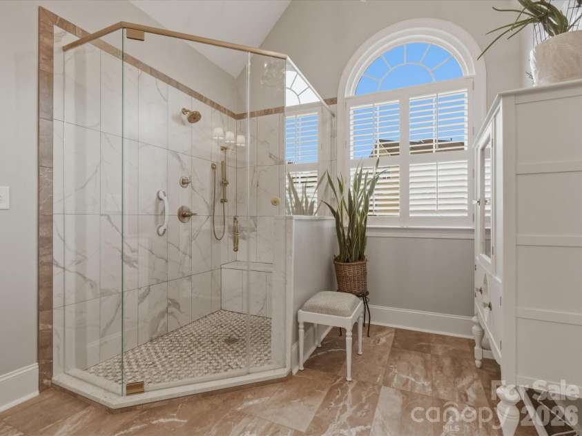 2289 Woodridge Drive, Fort Mill, SC 29715.  MLS# CAR4353971, YatesRealty ID 3608. 