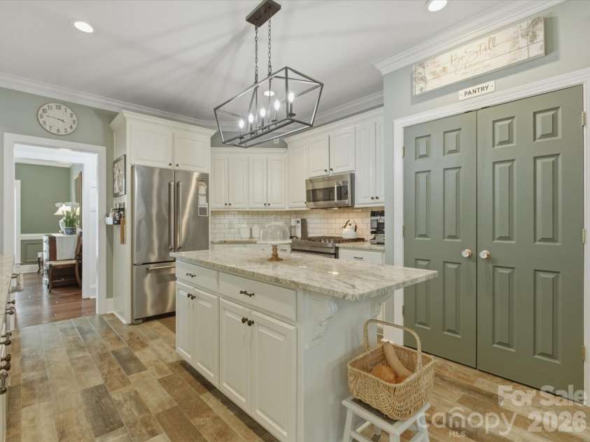 2289 Woodridge Drive, Fort Mill, SC 29715.  MLS# CAR4353971, YatesRealty ID 3608. 