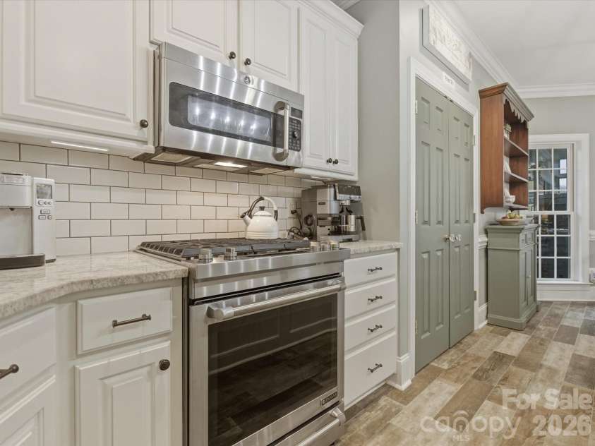 2289 Woodridge Drive, Fort Mill, SC 29715.  MLS# CAR4353971, YatesRealty ID 3608. 