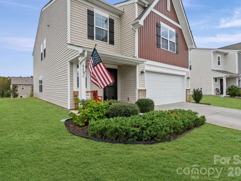 440 Gray Hawk Drive, Rockwell, NC 28138.  MLS# CAR4398072, YatesRealty ID 36082. 