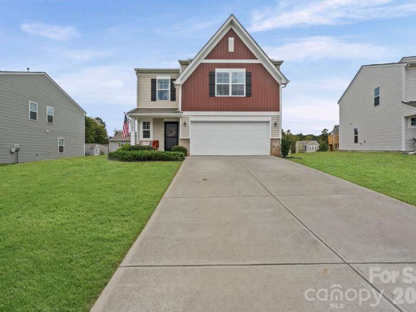 440 Gray Hawk Drive, Rockwell, NC 28138.  MLS# CAR4398072, YatesRealty ID 36082. 