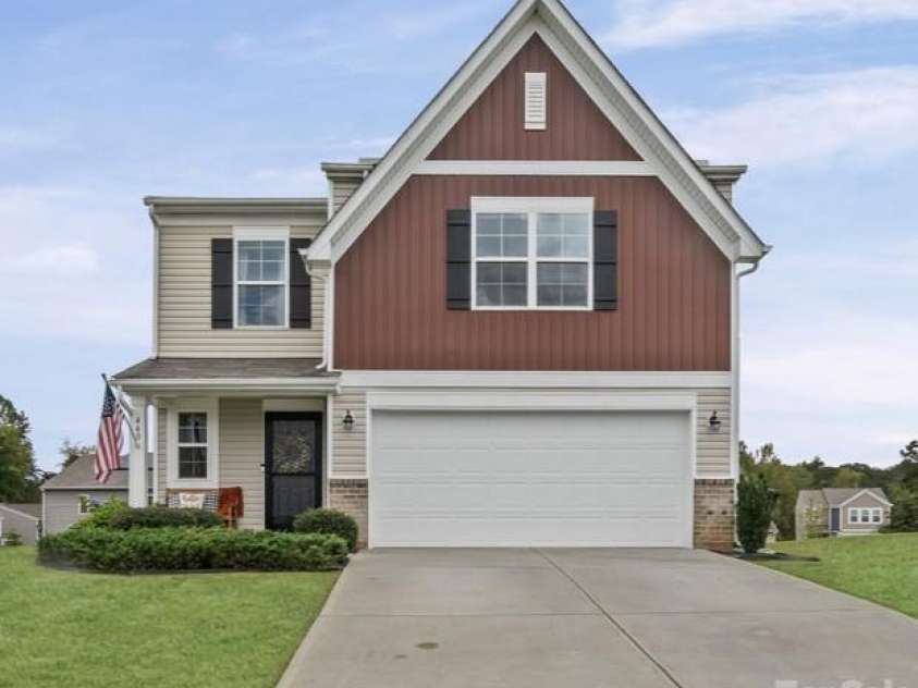 440 Gray Hawk Drive, Rockwell, NC 28138.  MLS# CAR4398072, YatesRealty ID 36082. Welcome Home!