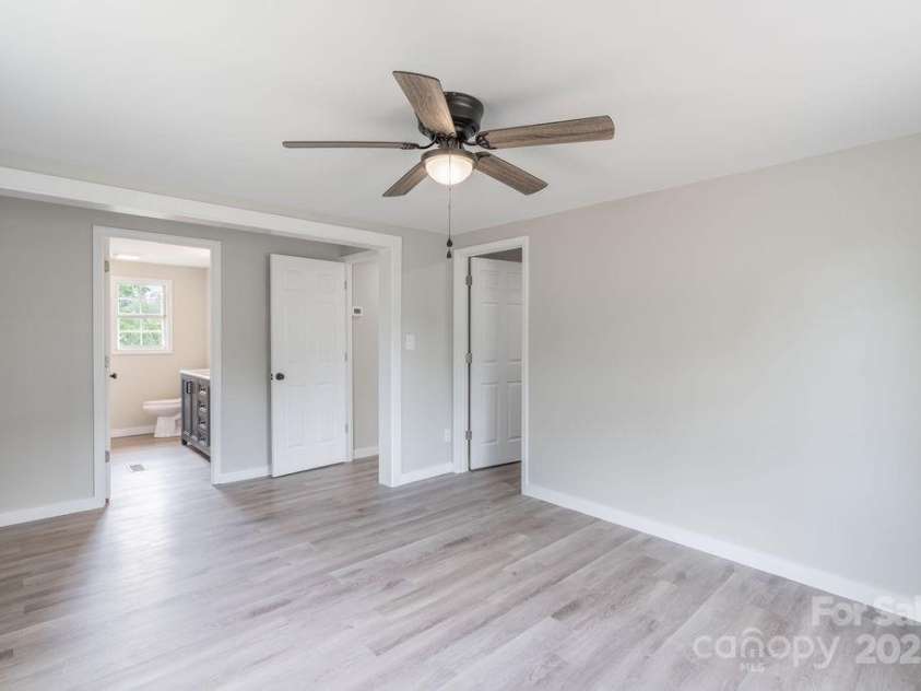 55 Shannon Park Circle, Taylorsville, NC 28681.  MLS# CAR4167019, YatesRealty ID 3609. Primary Bedroom