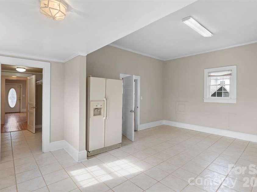 606 Juniper Street, Kannapolis, NC 28081.  MLS# CAR4347079, YatesRealty ID 3609. 
