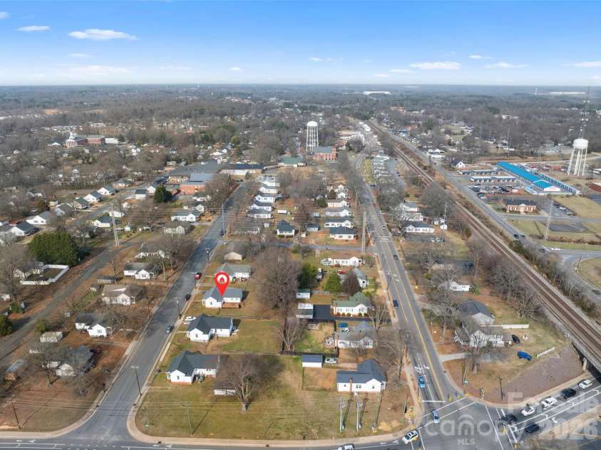 606 Juniper Street, Kannapolis, NC 28081.  MLS# CAR4347079, YatesRealty ID 3609. Location, Location, Location