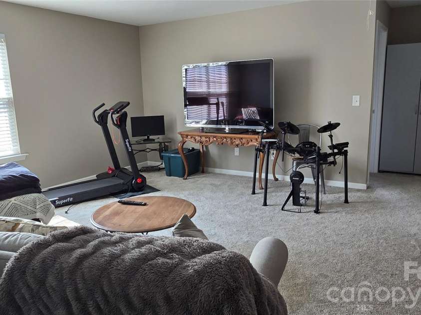 1005 Wainscott Drive, Waxhaw, NC 28173.  MLS# CAR4400196, YatesRealty ID 36092. 