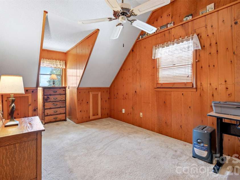 1347 Wipprecht Drive, Spruce Pine, NC 28777.  MLS# CAR4400800, YatesRealty ID 36094. 