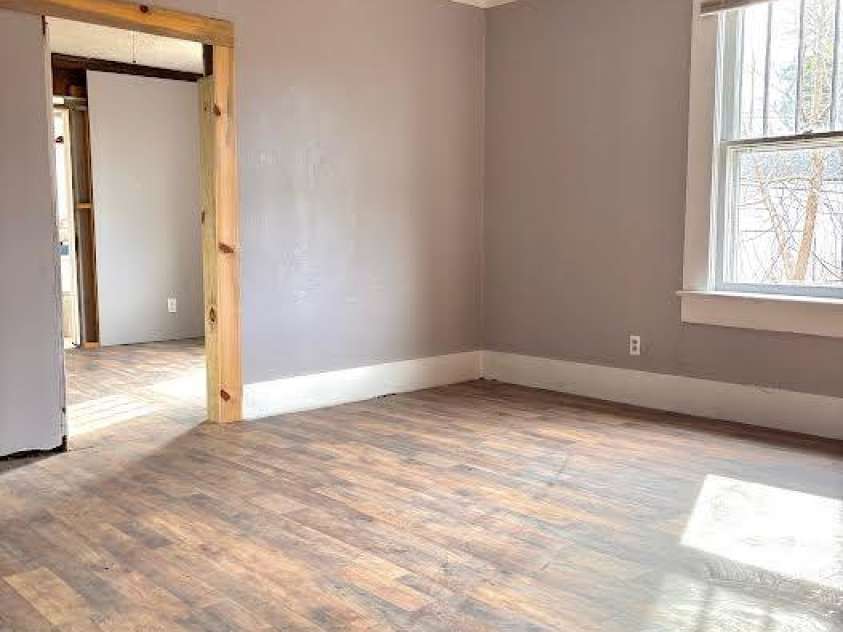 117 Lookout Road, Asheville, NC 28804.  MLS# CAR4349927, YatesRealty ID 36095. 