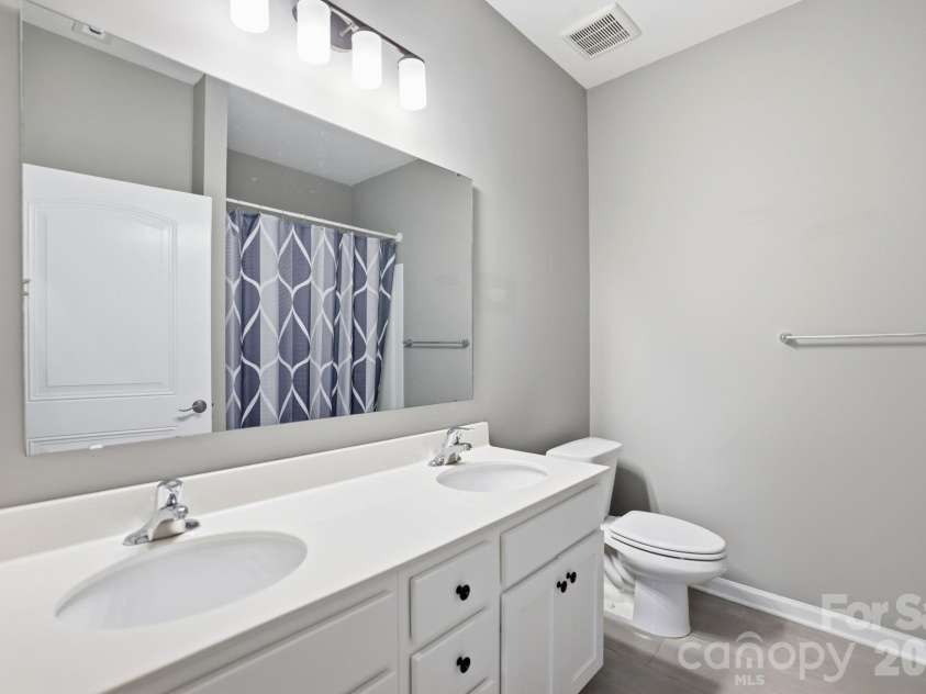 1002 Heritage Pointe, Indian Trail, NC 28079.  MLS# CAR4396829, YatesRealty ID 36097. 