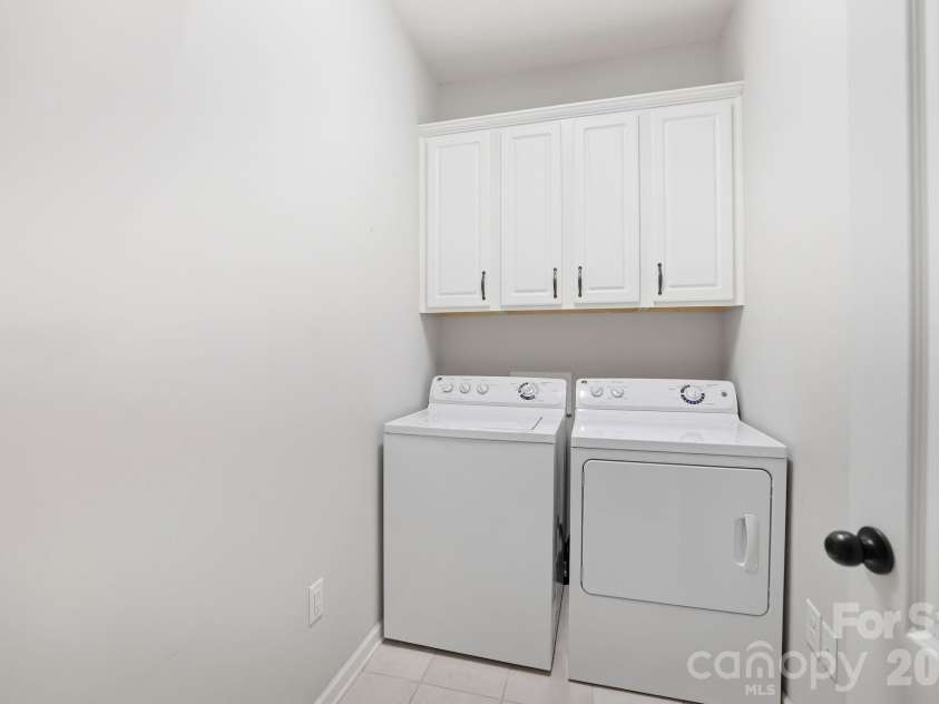1002 Heritage Pointe, Indian Trail, NC 28079.  MLS# CAR4396829, YatesRealty ID 36097. 