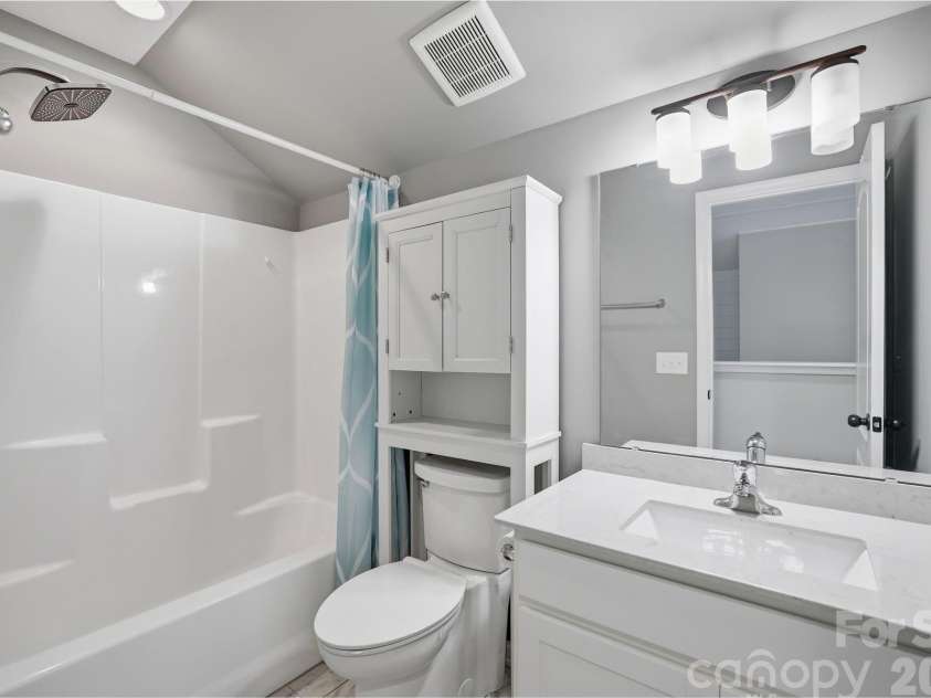 1002 Heritage Pointe, Indian Trail, NC 28079.  MLS# CAR4396829, YatesRealty ID 36097. 