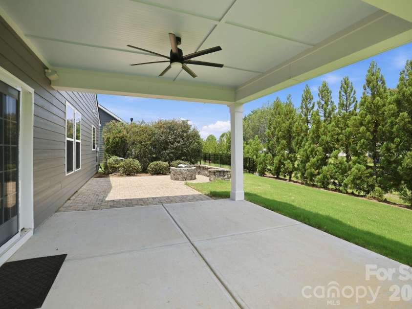 1002 Heritage Pointe, Indian Trail, NC 28079.  MLS# CAR4396829, YatesRealty ID 36097. 
