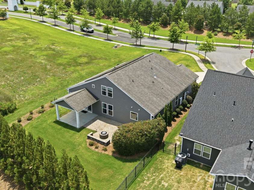 1002 Heritage Pointe, Indian Trail, NC 28079.  MLS# CAR4396829, YatesRealty ID 36097. 