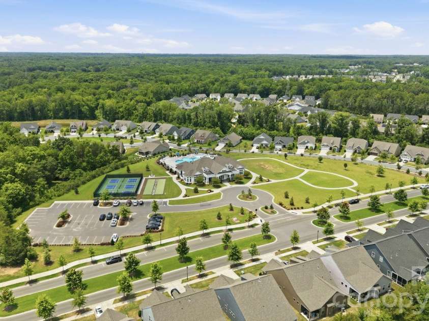 1002 Heritage Pointe, Indian Trail, NC 28079.  MLS# CAR4396829, YatesRealty ID 36097. 