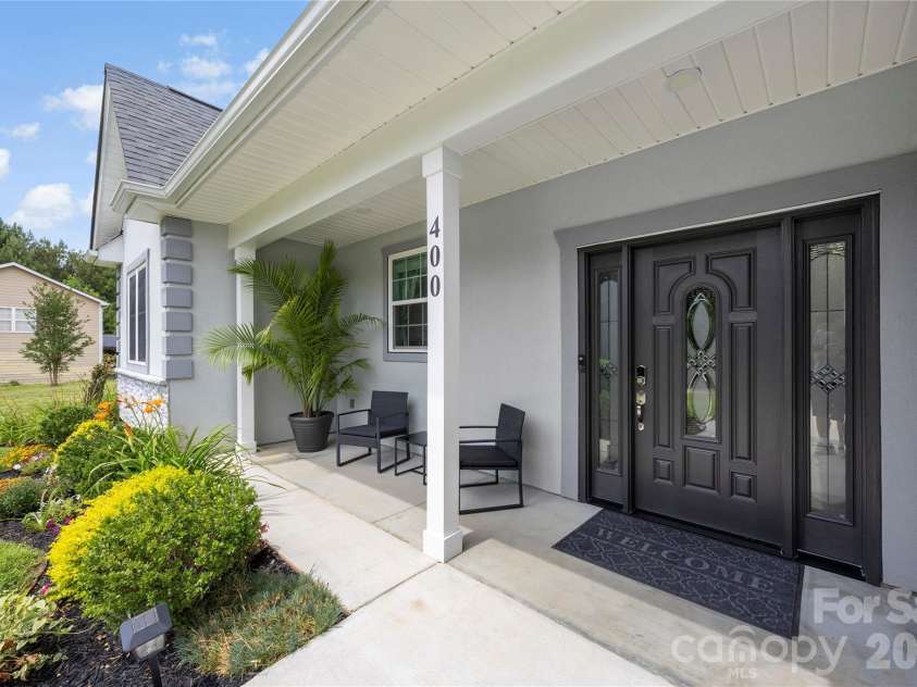 400 Charles Pettus Road, Lancaster, SC 29720.  MLS# CAR4398066, YatesRealty ID 36098. 
