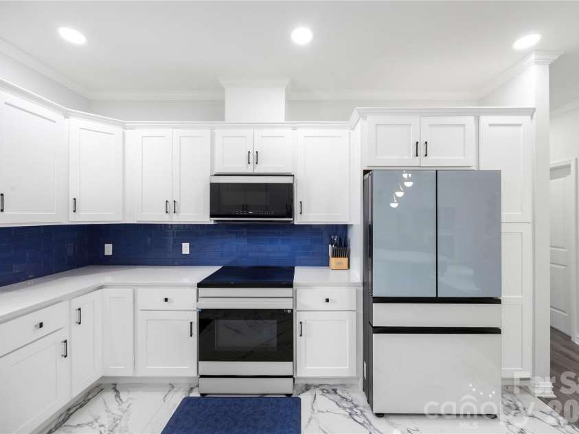 400 Charles Pettus Road, Lancaster, SC 29720.  MLS# CAR4398066, YatesRealty ID 36098. 