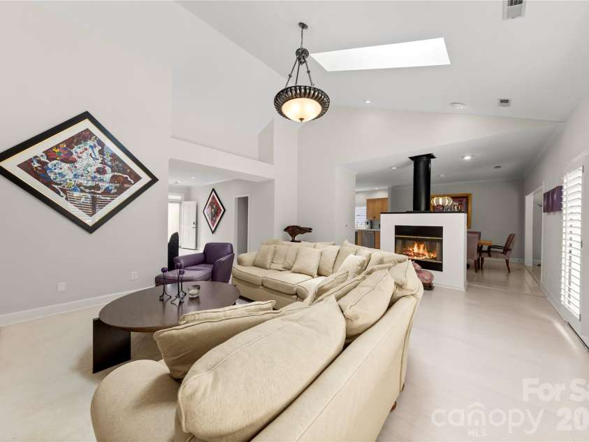 4123 Fairway Downs Court, Charlotte, NC 28277.  MLS# CAR4397517, YatesRealty ID 36099. 