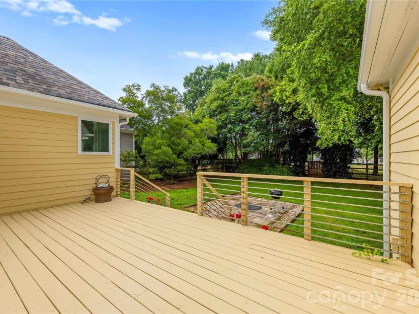 4123 Fairway Downs Court, Charlotte, NC 28277.  MLS# CAR4397517, YatesRealty ID 36099. 
