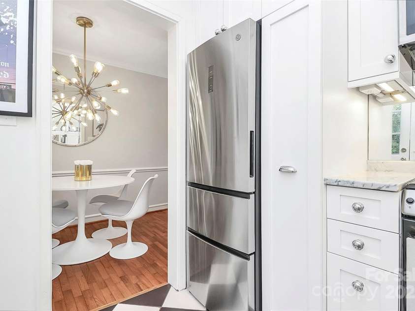 1817 Jameston Drive, Charlotte, NC 28209.  MLS# CAR4232844, YatesRealty ID 361. 