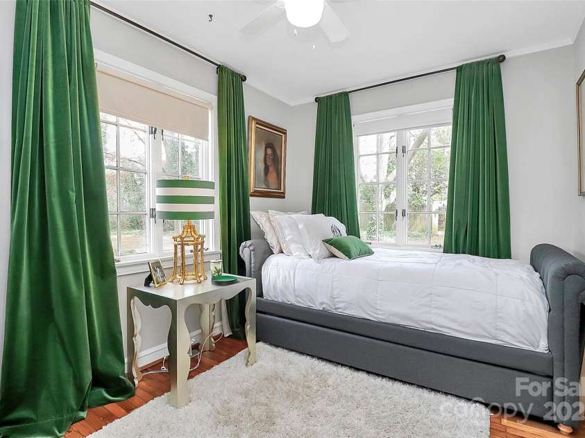 1817 Jameston Drive, Charlotte, NC 28209.  MLS# CAR4232844, YatesRealty ID 361. 