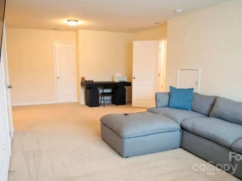 113 Burlingame Court, Mooresville, NC 28117.  MLS# CAR4277147, YatesRealty ID 3610. 4th bedroom with bathroom