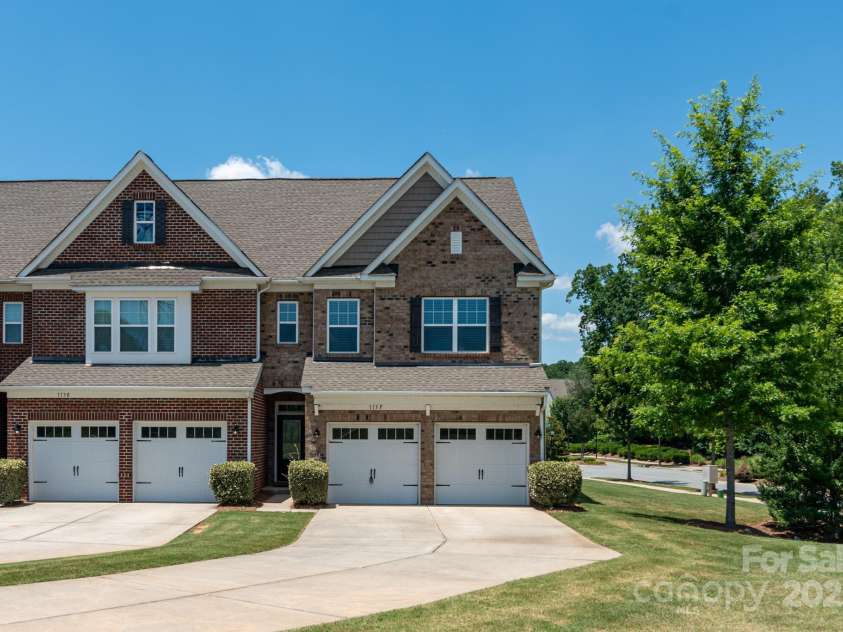 113 Burlingame Court, Mooresville, NC 28117.  MLS# CAR4277147, YatesRealty ID 3610. 