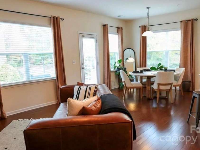 113 Burlingame Court, Mooresville, NC 28117.  MLS# CAR4277147, YatesRealty ID 3610. 