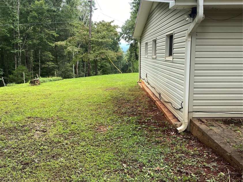 1215 Payne Road, Marion, NC 28752.  MLS# CAR4294498, YatesRealty ID 3610. 