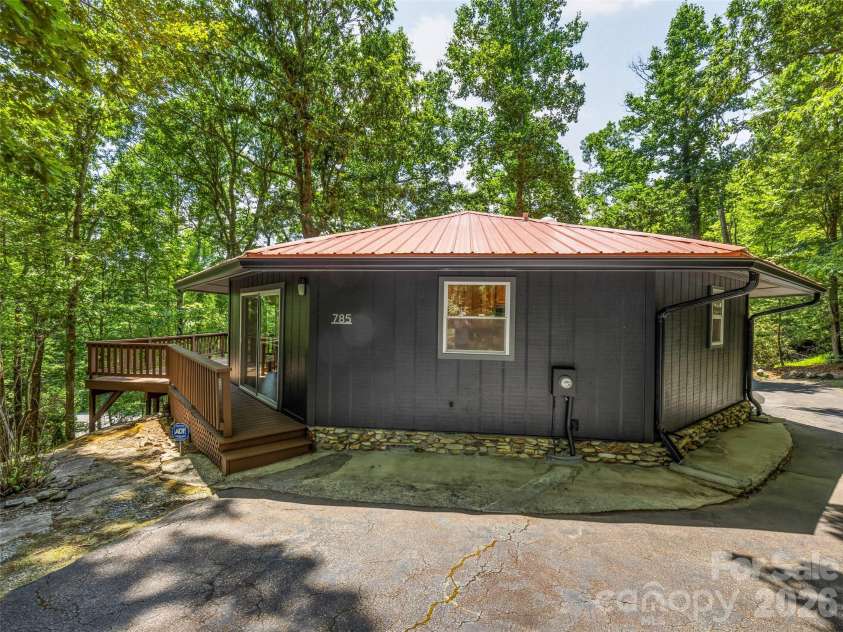 785 Pisgah Forest Drive, Pisgah Forest, NC 28768.  MLS# CAR4397604, YatesRealty ID 36100. 