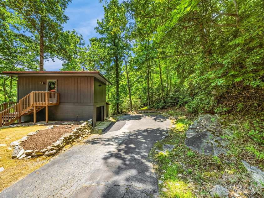 785 Pisgah Forest Drive, Pisgah Forest, NC 28768.  MLS# CAR4397604, YatesRealty ID 36100. 