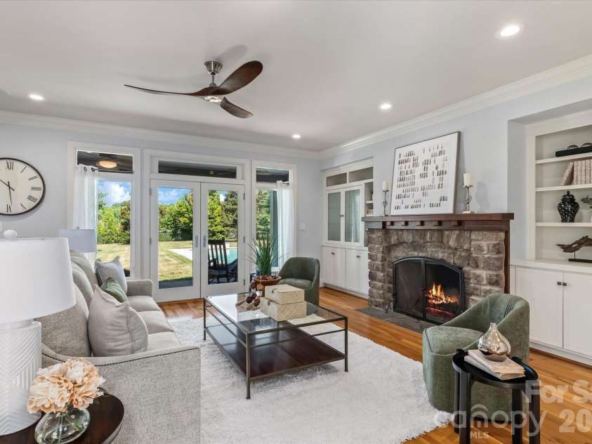 12820 Westmoreland Farm Road, Davidson, NC 28036.  MLS# CAR4396552, YatesRealty ID 36101. 