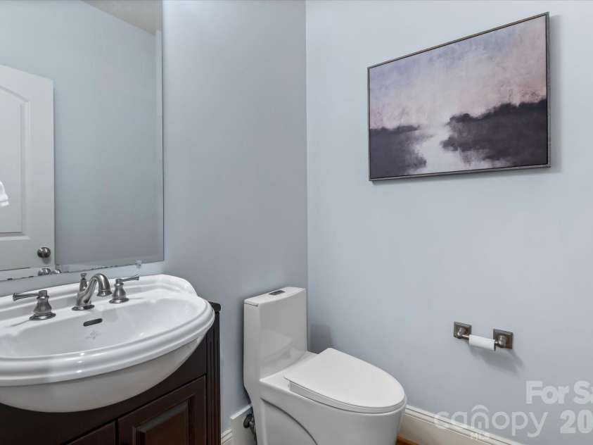 12820 Westmoreland Farm Road, Davidson, NC 28036.  MLS# CAR4396552, YatesRealty ID 36101. 