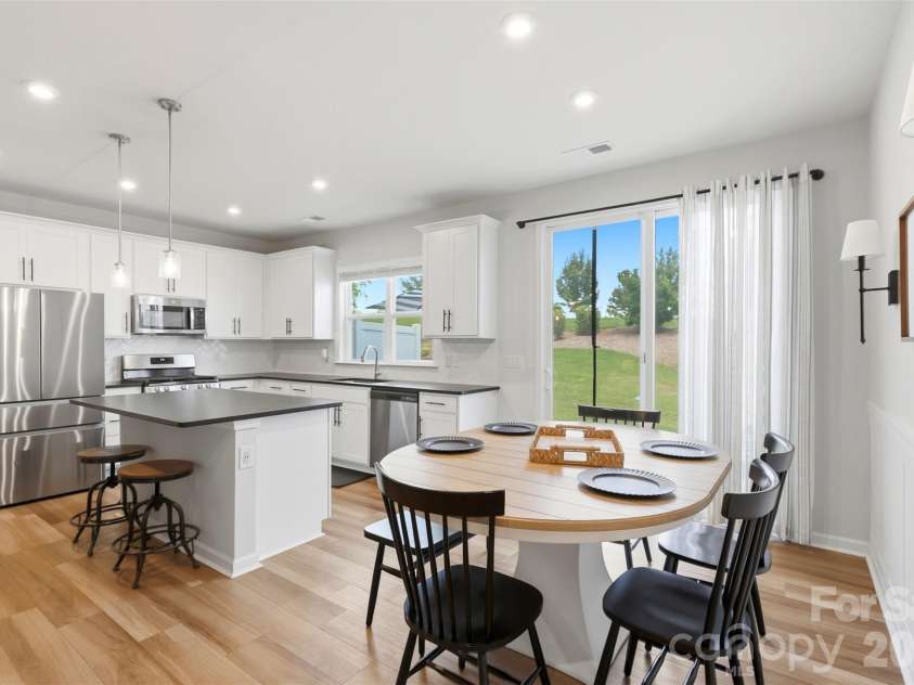 2037 Howell Creek Way, Charlotte, NC 28215.  MLS# CAR4399858, YatesRealty ID 36103. 