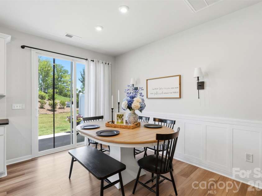 2037 Howell Creek Way, Charlotte, NC 28215.  MLS# CAR4399858, YatesRealty ID 36103. 