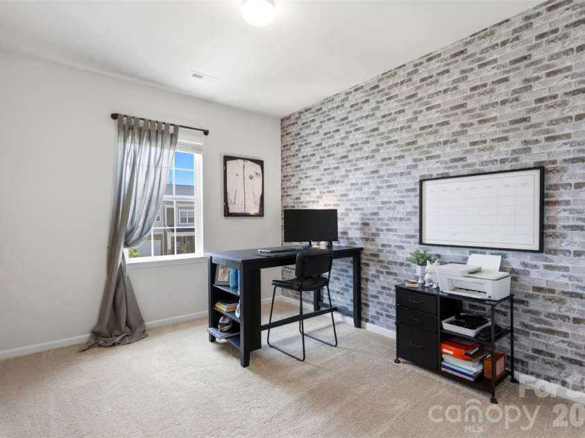 2037 Howell Creek Way, Charlotte, NC 28215.  MLS# CAR4399858, YatesRealty ID 36103. 
