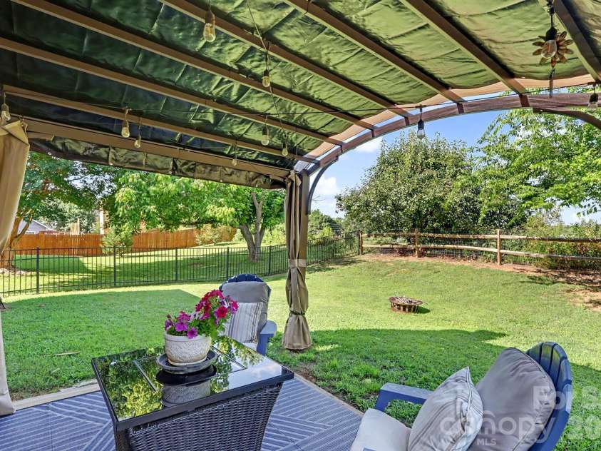 3311 Brookstone Trail, Indian Trail, NC 28079.  MLS# CAR4398733, YatesRealty ID 36104. 