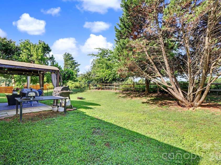 3311 Brookstone Trail, Indian Trail, NC 28079.  MLS# CAR4398733, YatesRealty ID 36104. 